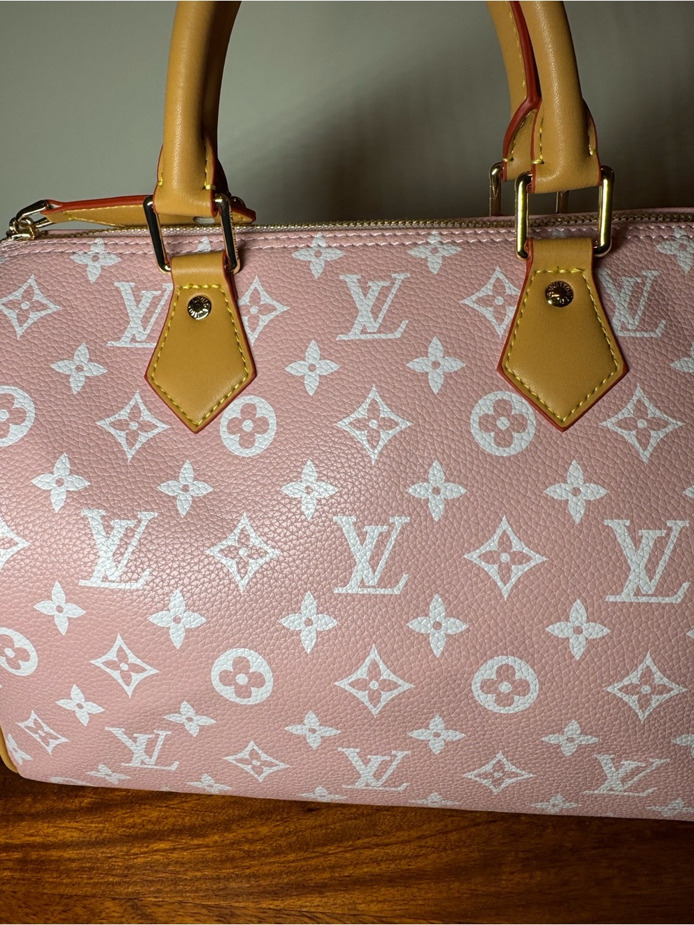 Pink Satchel with Tan Trims. No Brand. - Picture 4 of 10